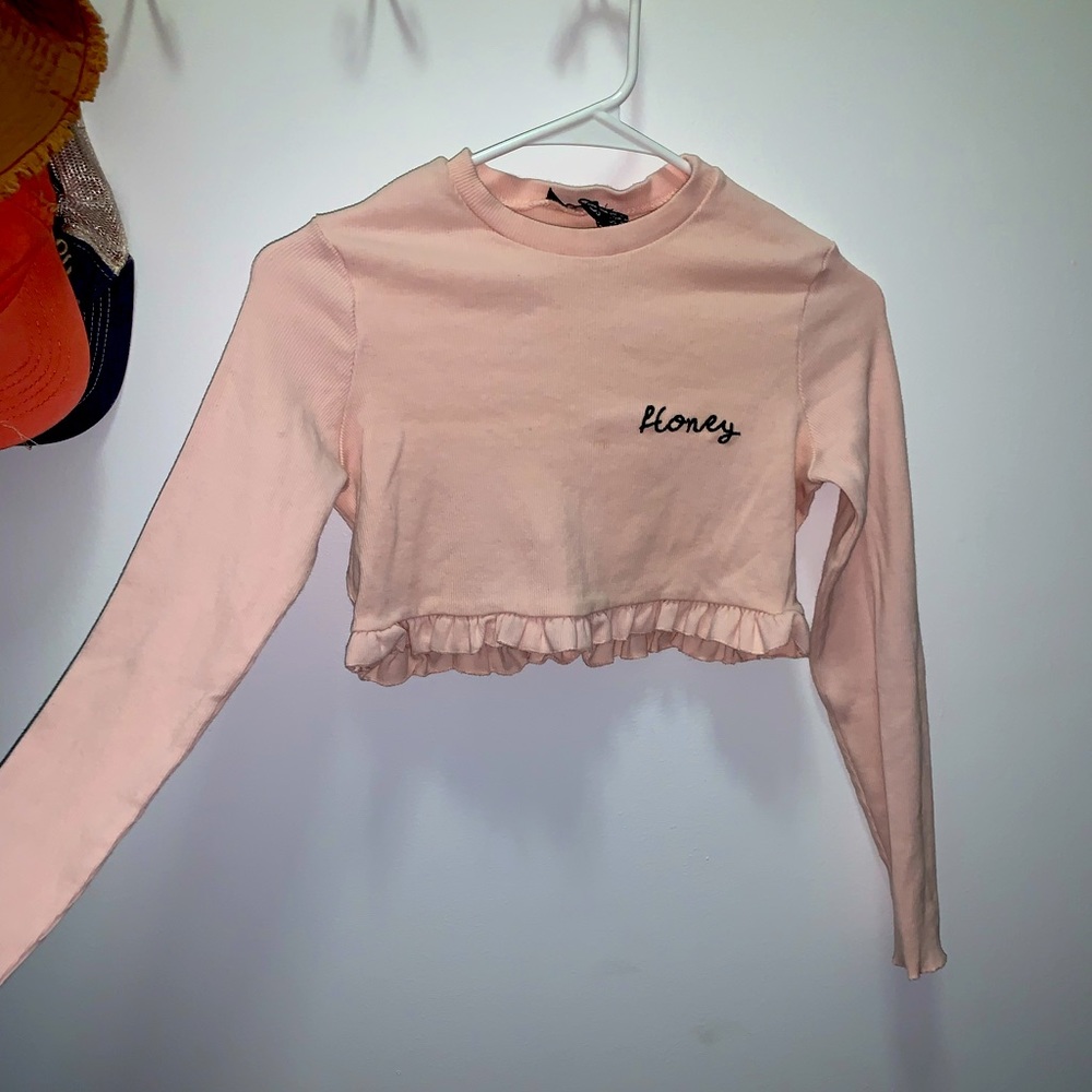 BooHoo cropped pink Honey long sleeve
